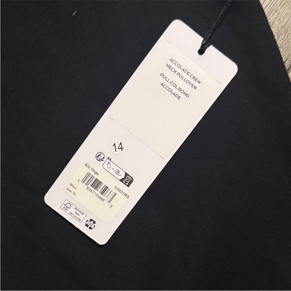 Alo Black Crewneck Sweatshirt – Unisex – Size XL - Picture 2 of 3